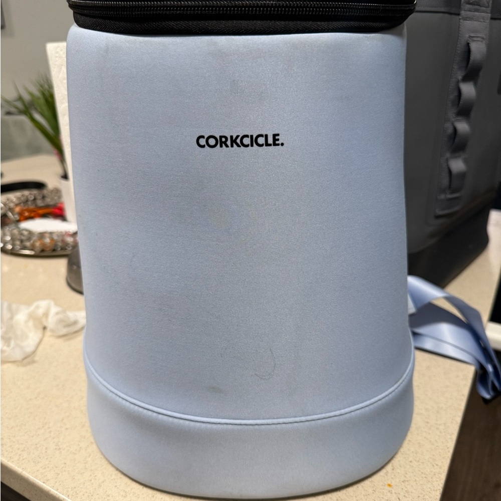 Corkcicle Cooled Backpack